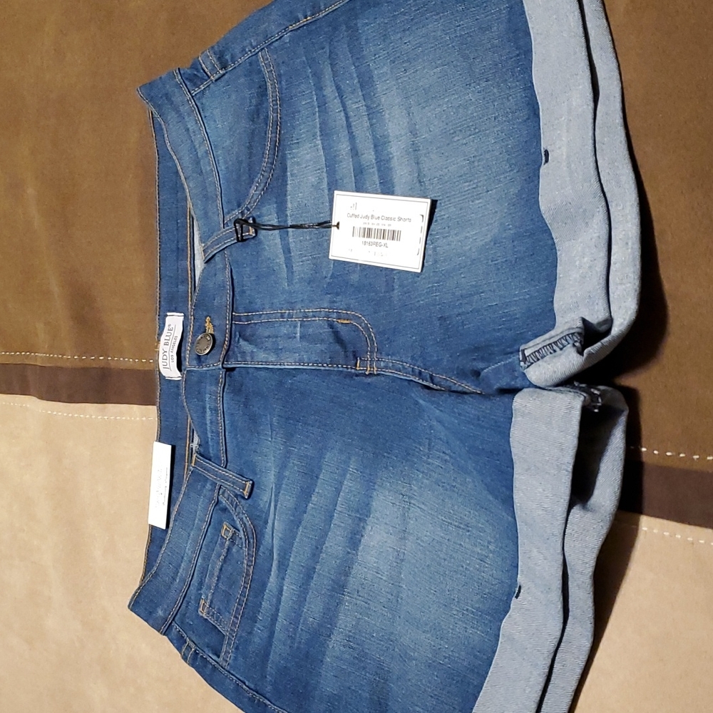 Judy blue shorts
